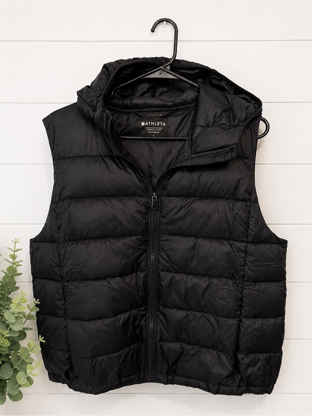 Athleta Women’s Black  Puffer Vest